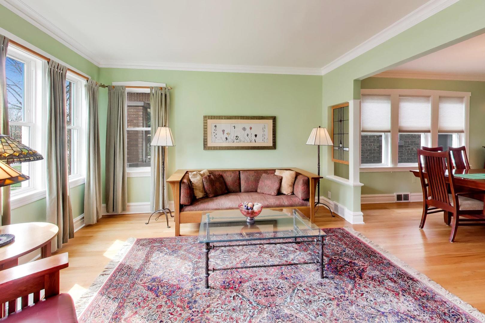 1812 N Nordica Avenue