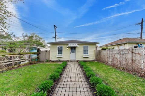 Tiny photo for 1812 N Nordica Avenue, Chicago, IL 60707 (MLS # 12621359)