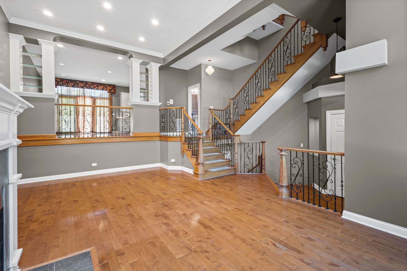 2064 Valor Court