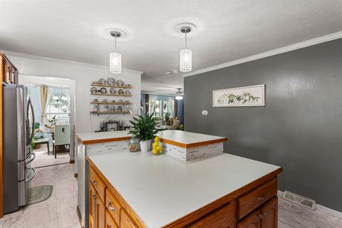Tiny photo for 410 FRANKLIN Street, Mahomet, IL 61853 (MLS # 12716637)