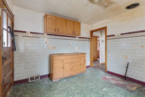Tiny photo for 6604 S Rockwell Street, Chicago, IL 60629 (MLS # 12522486)