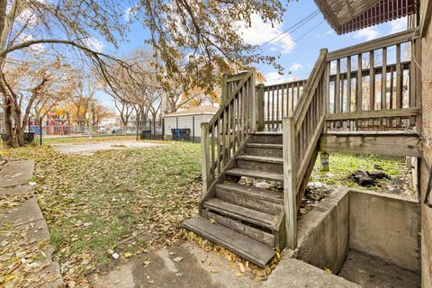 Tiny photo for 6604 S Rockwell Street, Chicago, IL 60629 (MLS # 12522486)