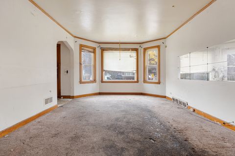 Tiny photo for 6604 S Rockwell Street, Chicago, IL 60629 (MLS # 12522486)