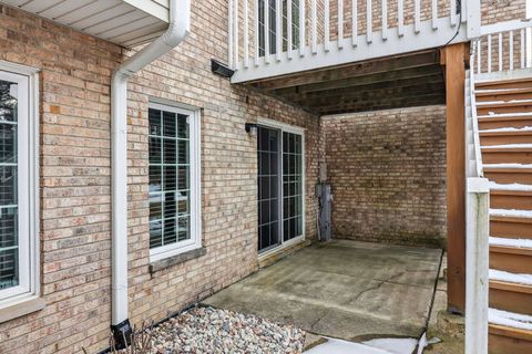 Tiny photo for 18104 Lake Shore Drive, Orland Park, IL 60467 (MLS # 12559456)