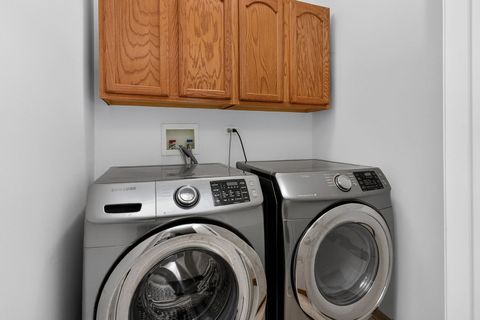 Tiny photo for 18104 Lake Shore Drive, Orland Park, IL 60467 (MLS # 12559456)