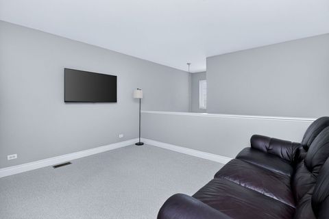 Tiny photo for 18104 Lake Shore Drive, Orland Park, IL 60467 (MLS # 12559456)