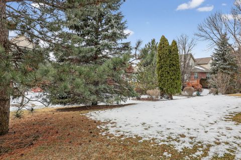 Tiny photo for 18104 Lake Shore Drive, Orland Park, IL 60467 (MLS # 12559456)