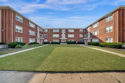 Tiny photo for 7932 S Pulaski Road #301E, Chicago, IL 60652 (MLS # 12487705)