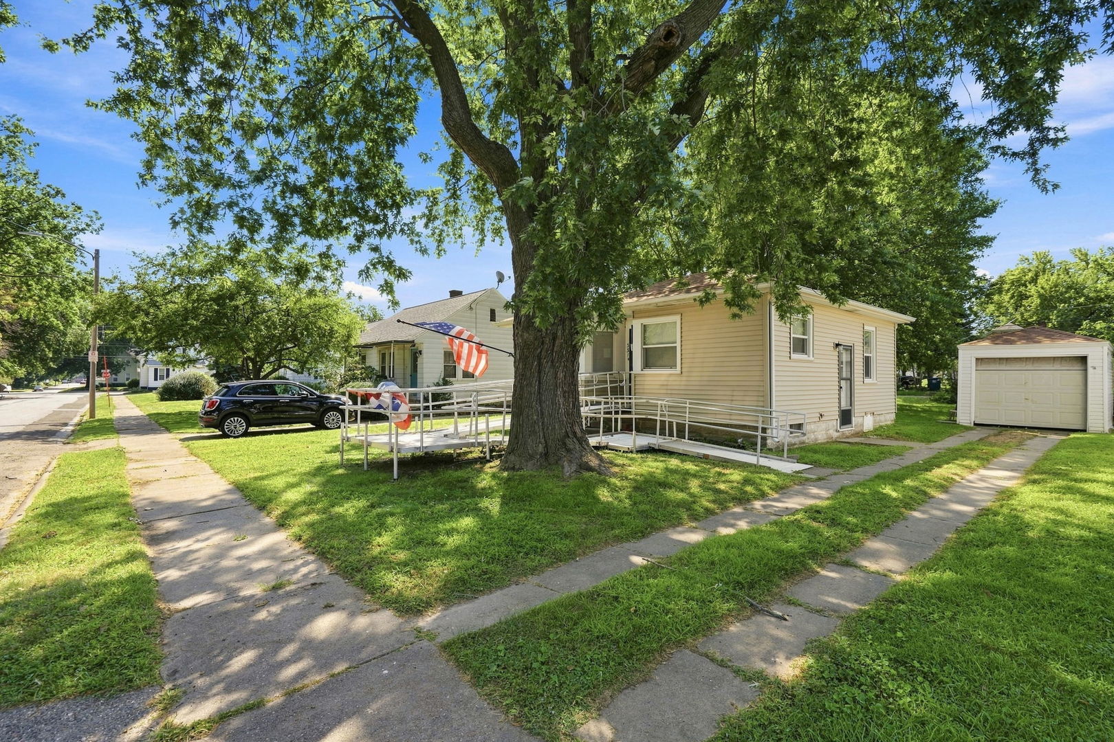 331 W 29th Street