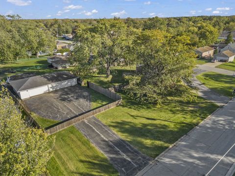 A home in Oak Forest