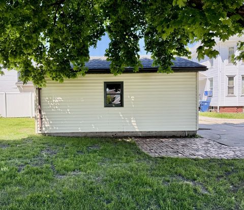 Tiny photo for 115 Lyle Street, Kewanee, IL 61443 (MLS # 12647091)