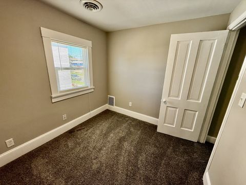 Tiny photo for 115 Lyle Street, Kewanee, IL 61443 (MLS # 12647091)