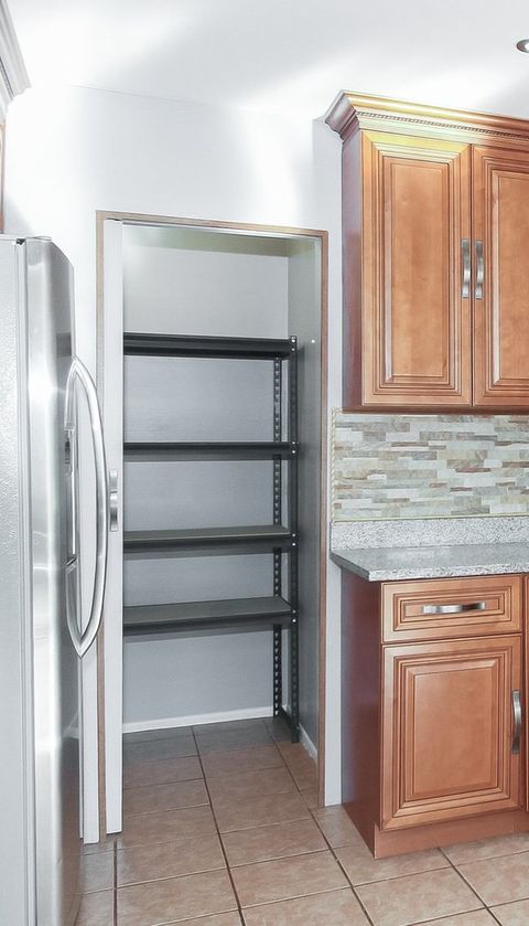 Tiny photo for 275 Wilmette Court #B1, Schaumburg, IL 60193 (MLS # 12546825)