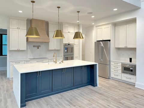 Tiny photo for 1011 Prairie Avenue, Barrington, IL 60010 (MLS # 12442855)