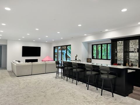 Tiny photo for 1011 Prairie Avenue, Barrington, IL 60010 (MLS # 12442855)