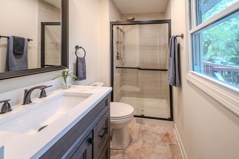 Tiny photo for 10 Cumberland Court, Cary, IL 60013 (MLS # 12647373)