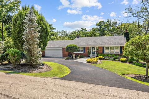 Tiny photo for 264 Biltmore Drive, North Barrington, IL 60010 (MLS # 12700224)