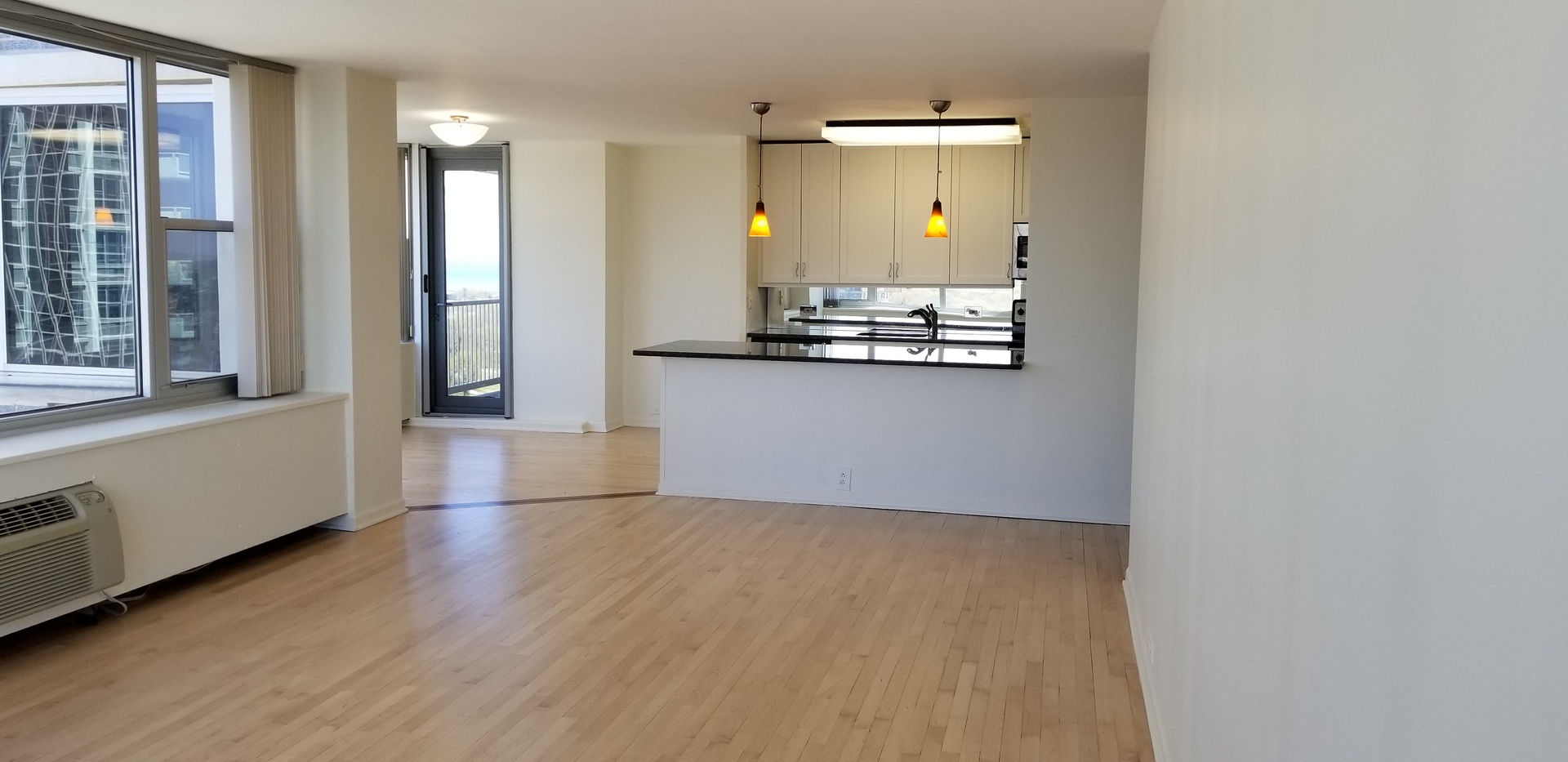 4250 N MARINE Drive 1515