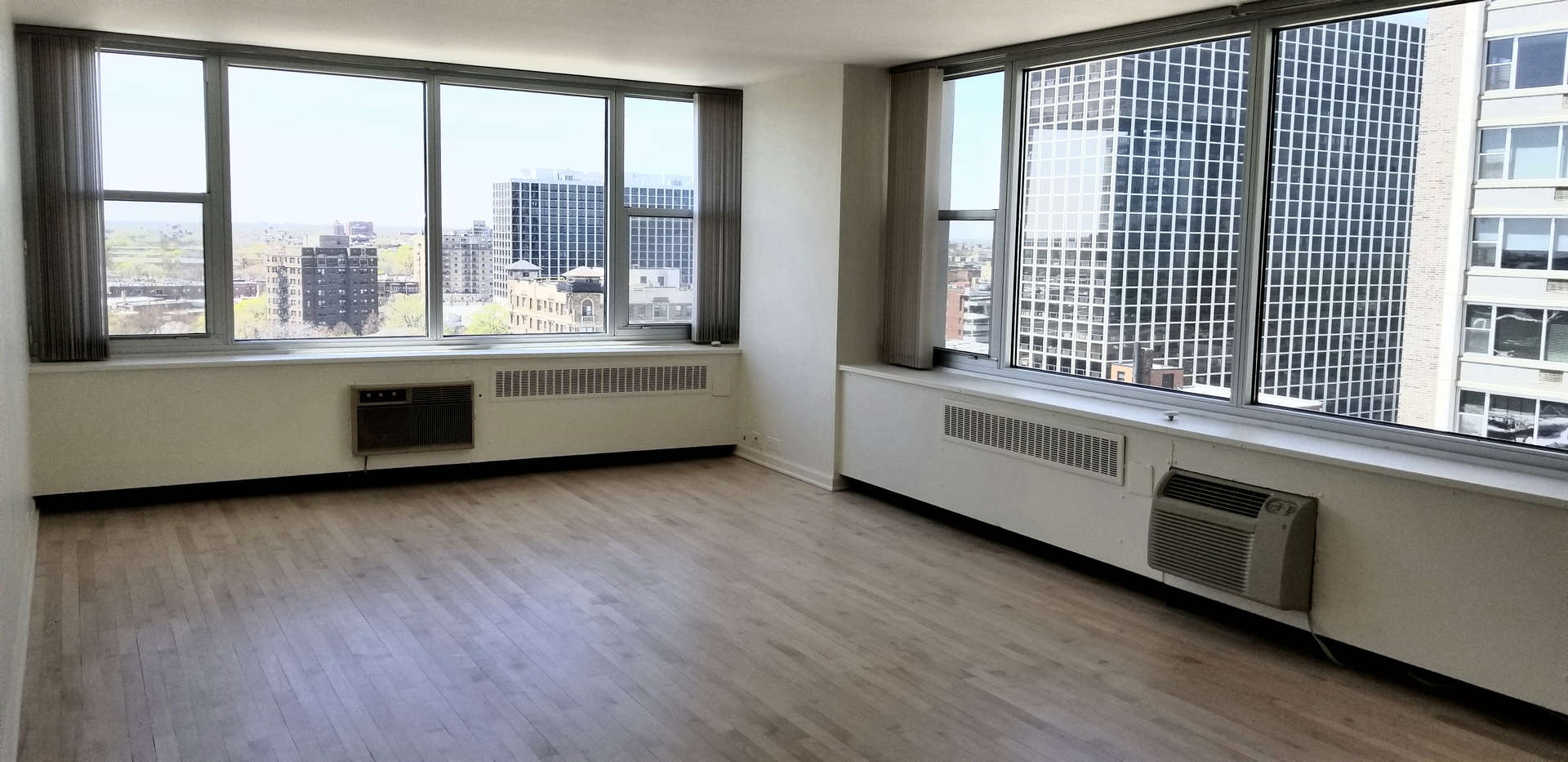 4250 N MARINE Drive 1515