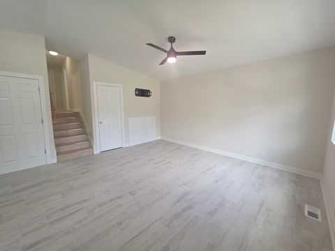 Tiny photo for 306 Brierhill Drive, Round Lake Park, IL 60073 (MLS # 12634672)