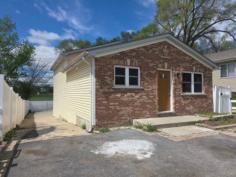 Tiny photo for 306 Brierhill Drive, Round Lake Park, IL 60073 (MLS # 12634672)