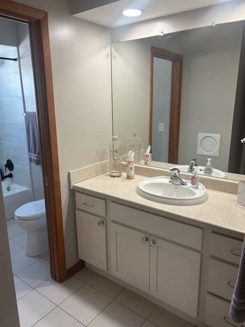 Tiny photo for 587 Phillips Circle, Antioch, IL 60002 (MLS # 12594406)