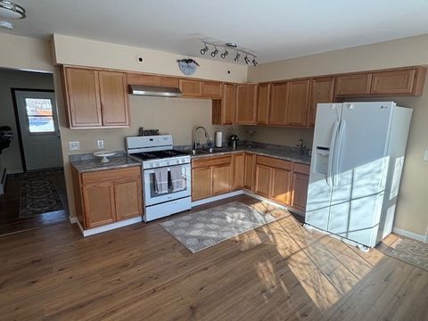 Tiny photo for 587 Phillips Circle, Antioch, IL 60002 (MLS # 12594406)