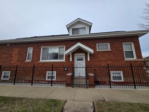 Photo of 1400 N LOTUS Avenue, Chicago, IL 60651 (MLS # 12591869)