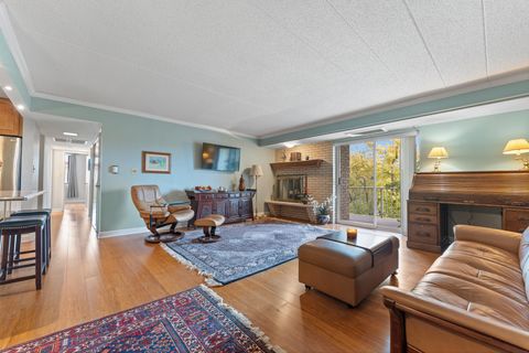 Tiny photo for 110 W Butterfield Road #502S, Elmhurst, IL 60126 (MLS # 12504906)