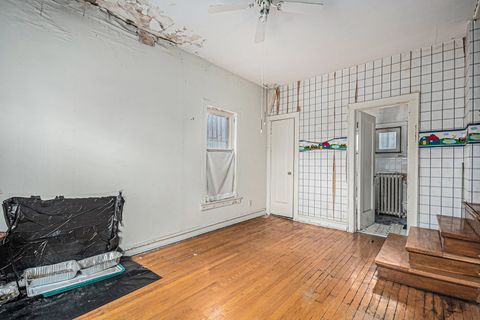 Tiny photo for 4959 S Greenwood Avenue, Chicago, IL 60615 (MLS # 12600533)