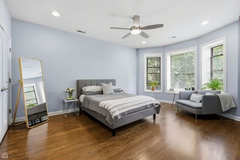 Tiny photo for 4038 N Kenmore Avenue #2, Chicago, IL 60613 (MLS # 12494734)