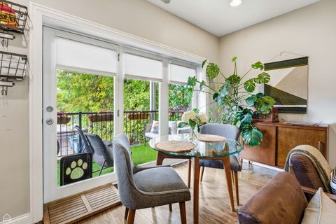 Tiny photo for 4038 N Kenmore Avenue #2, Chicago, IL 60613 (MLS # 12494734)