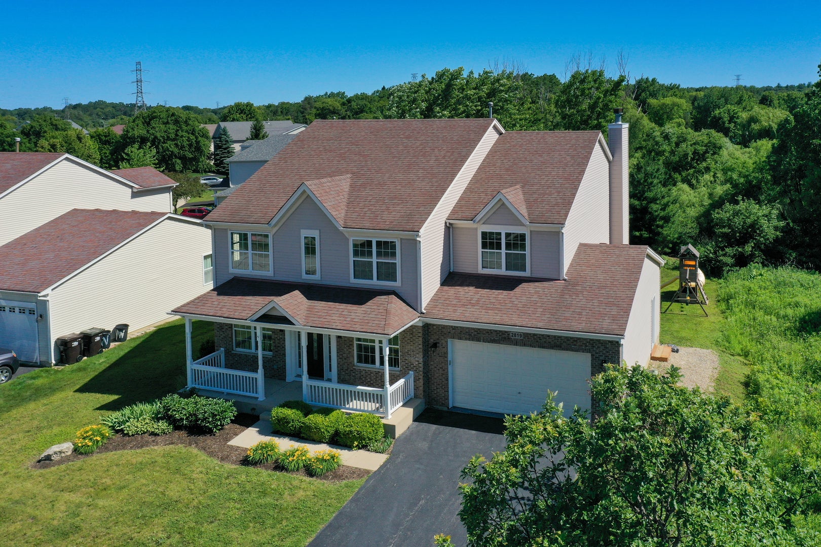2819 Sweet Clover Way