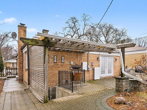 Tiny photo for 9417 Lawler Avenue, Skokie, IL 60077 (MLS # 12539694)