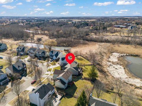 Tiny photo for 39W578 Newton Square, Geneva, IL 60134 (MLS # 12588528)