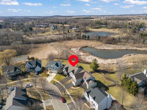 Tiny photo for 39W578 Newton Square, Geneva, IL 60134 (MLS # 12588528)