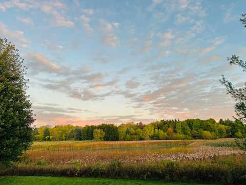 Tiny photo for 39W578 Newton Square, Geneva, IL 60134 (MLS # 12588528)