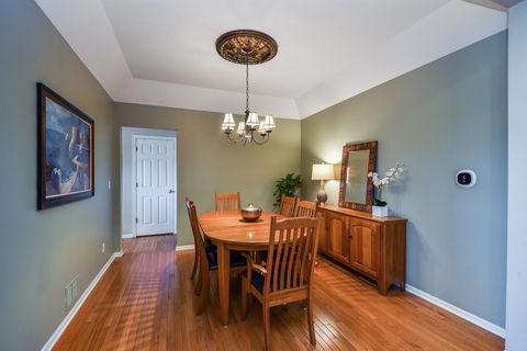 Tiny photo for 39W578 Newton Square, Geneva, IL 60134 (MLS # 12588528)