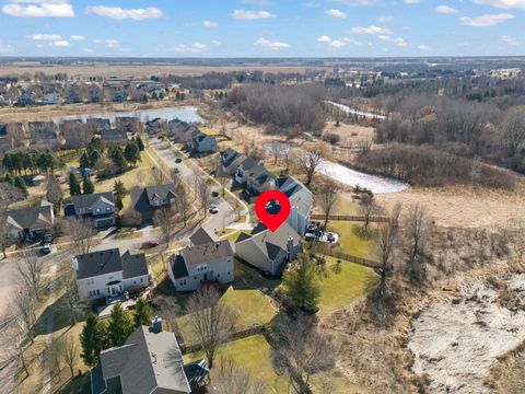 Tiny photo for 39W578 Newton Square, Geneva, IL 60134 (MLS # 12588528)