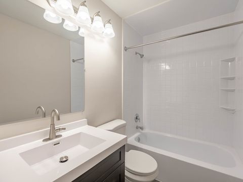 Tiny photo for 330 Hampton Court #A, Bloomingdale, IL 60108 (MLS # 12543510)