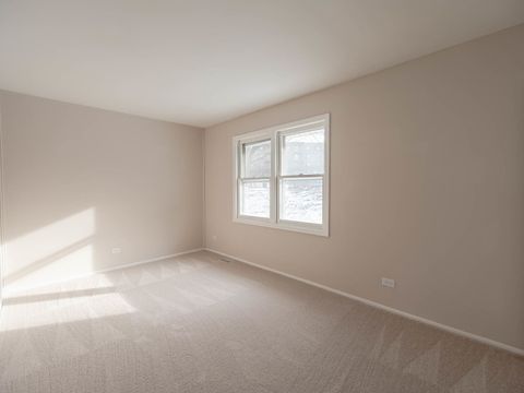 Tiny photo for 330 Hampton Court #A, Bloomingdale, IL 60108 (MLS # 12543510)