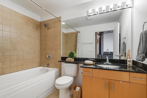 Tiny photo for 1040 W ADAMS Street #417, Chicago, IL 60607 (MLS # 12577019)