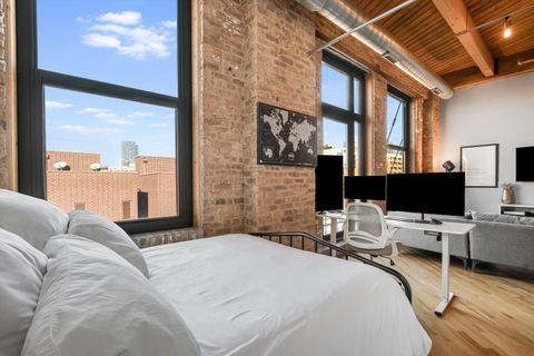 Tiny photo for 1040 W ADAMS Street #417, Chicago, IL 60607 (MLS # 12577019)