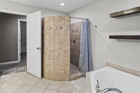 Tiny photo for 4401 Woodglen Lane #1, Mt Vernon, IL 62864 (MLS # 12793687)