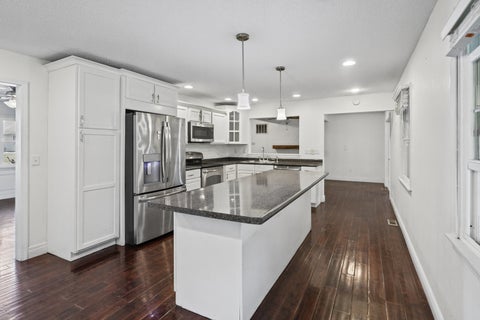 Tiny photo for 4401 Woodglen Lane #1, Mt Vernon, IL 62864 (MLS # 12793687)