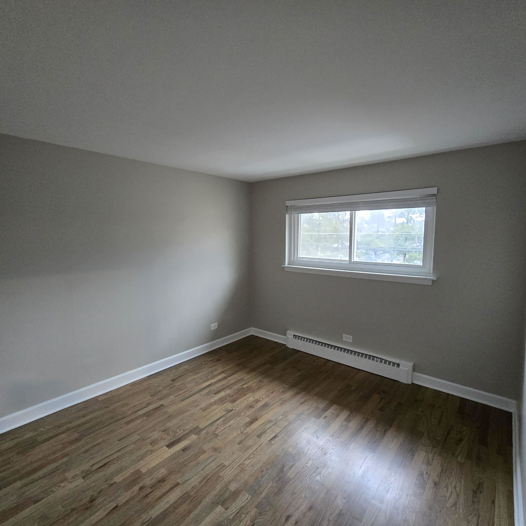 1817 W TOUHY Avenue 2D