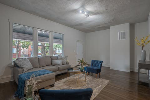 Tiny photo for 1218 N Parkside Avenue, Chicago, IL 60651 (MLS # 12719507)