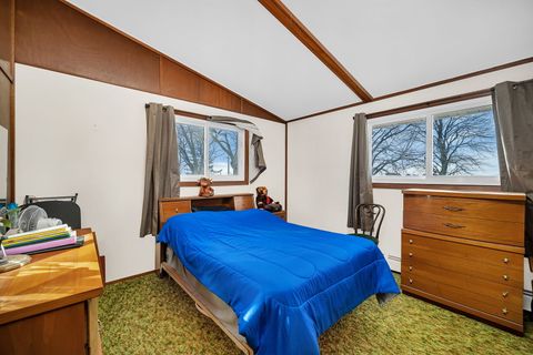 Tiny photo for 1681 N 33rd Road, Ottawa, IL 61350 (MLS # 12559405)