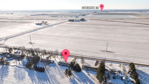 Tiny photo for 1681 N 33rd Road, Ottawa, IL 61350 (MLS # 12559405)