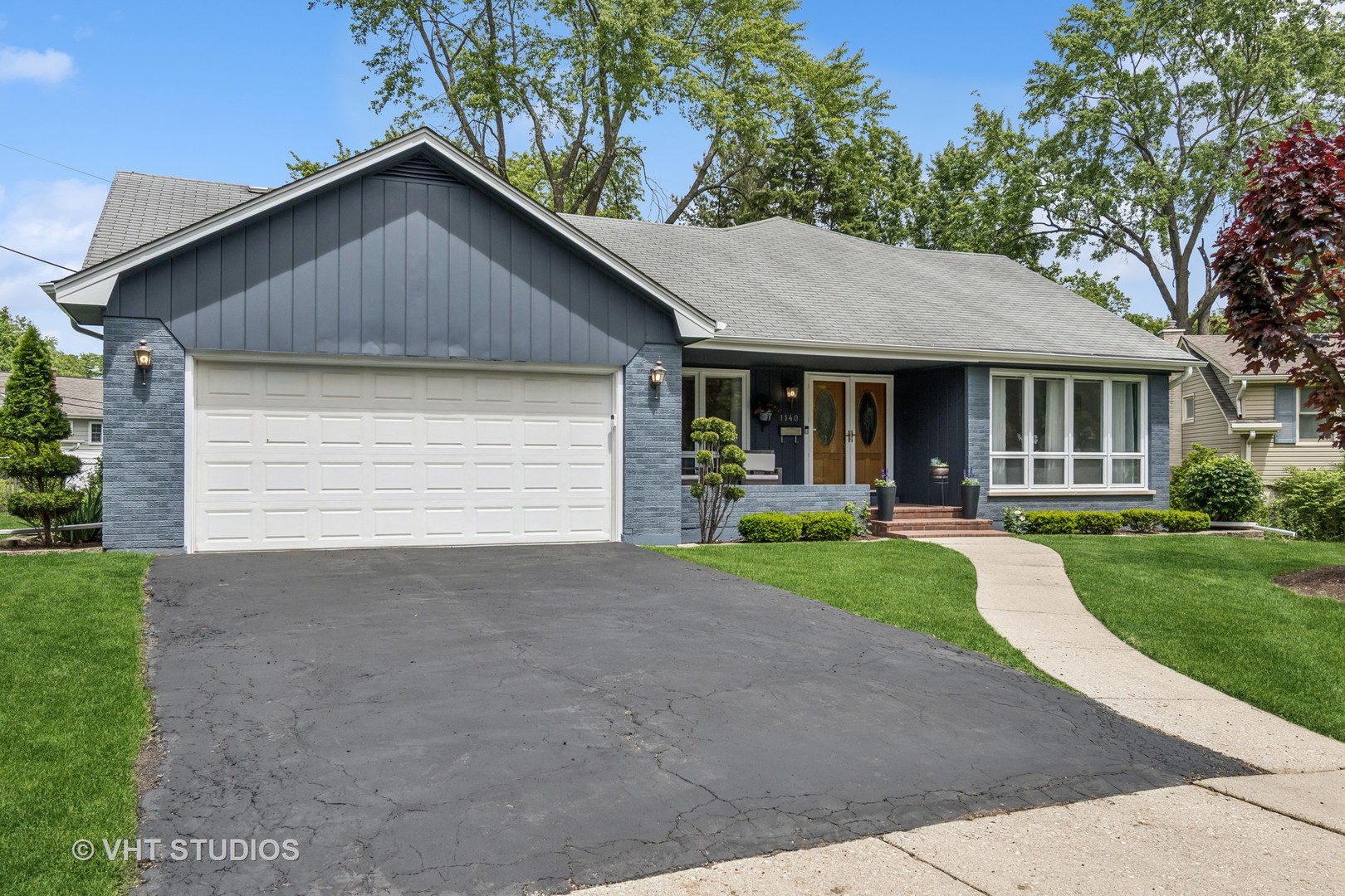 1140 Catalpa Lane